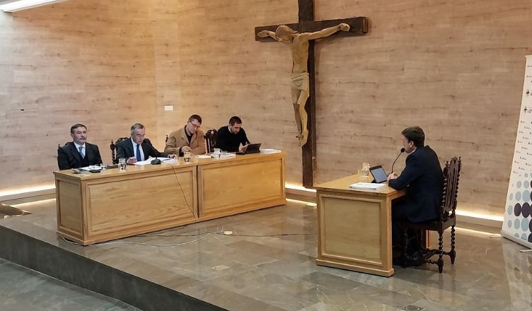 La Facultad de Teología de Granada celebra la defensa de tesis de Alberto Ruiz González sobre el pensamiento teológico de Joseph Moingt
