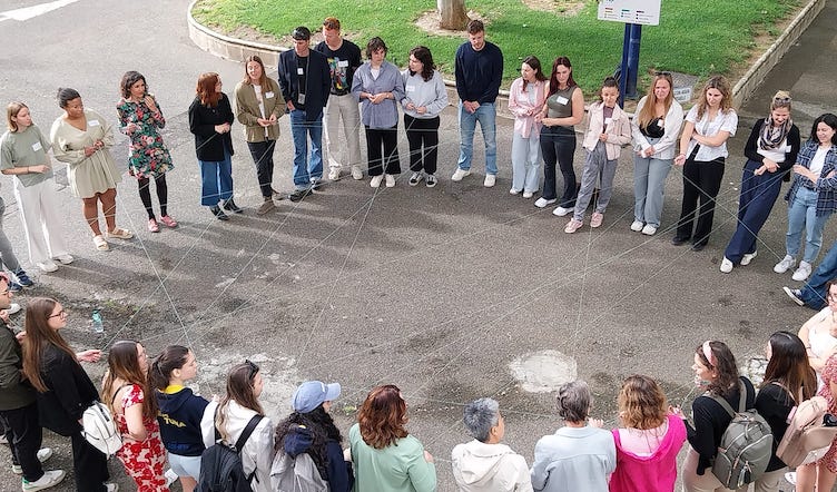 40 estudiantes europeos participan en un programa para el intercambio de ideas y prácticas sostenibles liderado por el Instituto de Desarrollo de la Universidad Loyola