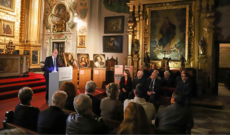 Gabriel Perez Alcala en la presentacion de la restauracion de las tablas barrocas en la Fundacion Focus