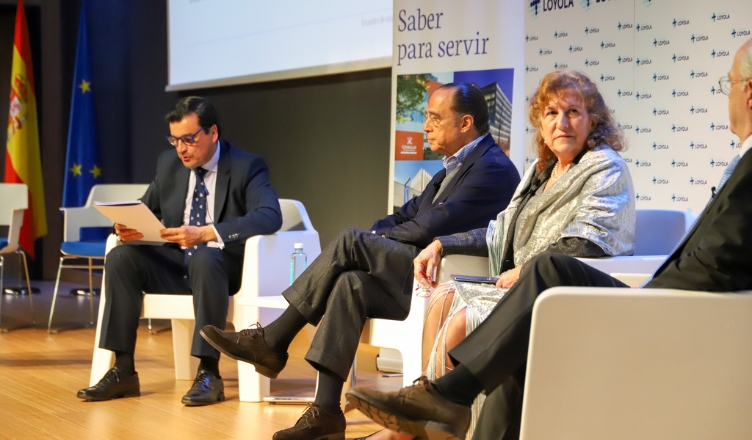 Mesa redonda UNIJES