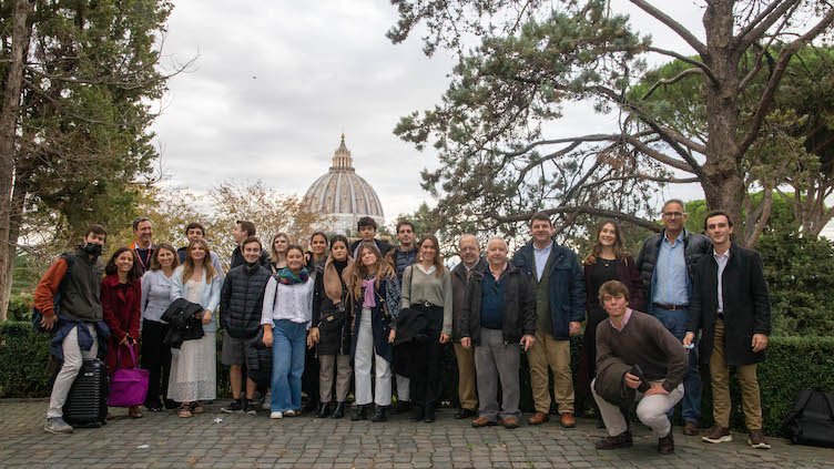 Loyola se adhiere a la red Laudato Si’ Universities junto a otras cien universidades del mundo 