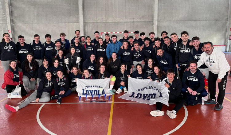 Estudiantes y responsables de Loyola Deportes en Valladolid Todos los integrantes de la Universidad Loyola que han viajado a Valladolid