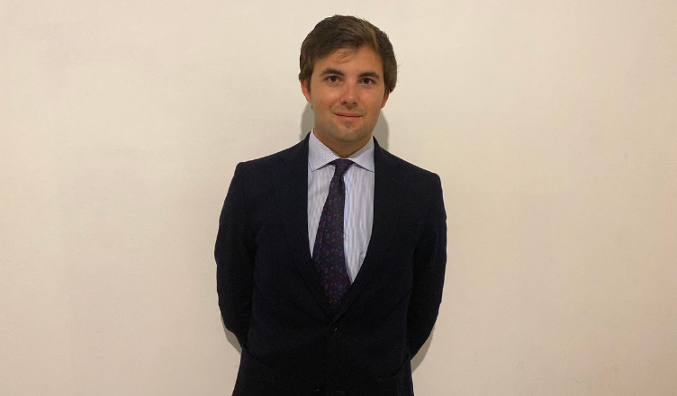 Pablo Patricio Romero, alumno del grado en Derecho: "Que nos den clase jueces o fiscales, que compaginan su trabajo con la docencia, nos acerca al futuro laboral que nos espera"