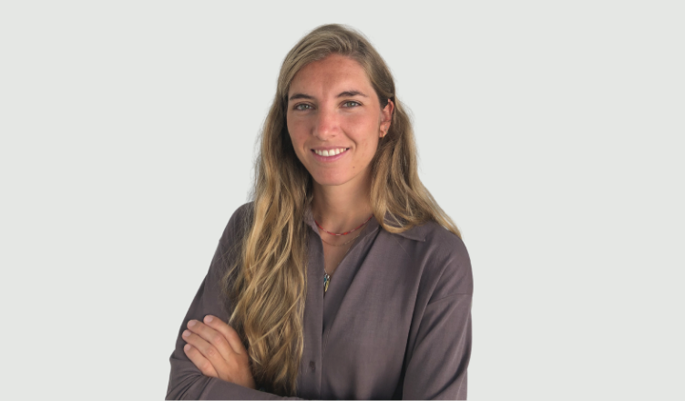 Camila Morejon: “El Máster ha favorecido nuestra empleabilidad, ya que optamos a oportunidades laborales muy diversas en función y en sector”