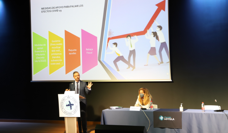 Loyola reflexiona sobre la nueva era de la digitalización aplicada al derecho tributario con representantes del Ministerio y la Consejería de Hacienda