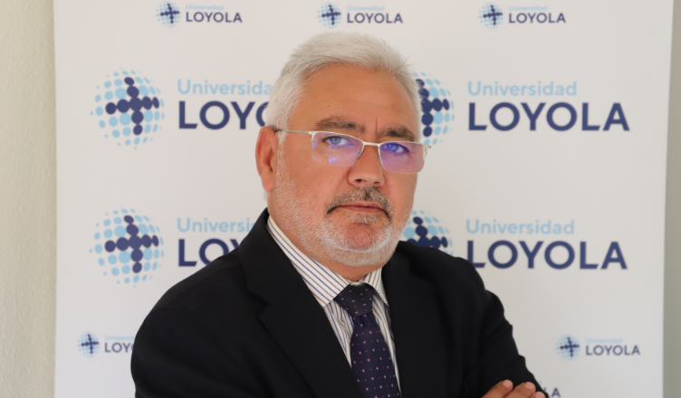 El catedrático de la Universidad Loyola Francisco Alarcos es nombrado miembro del Consejo Asesor de la Agencia Digital de Andalucía