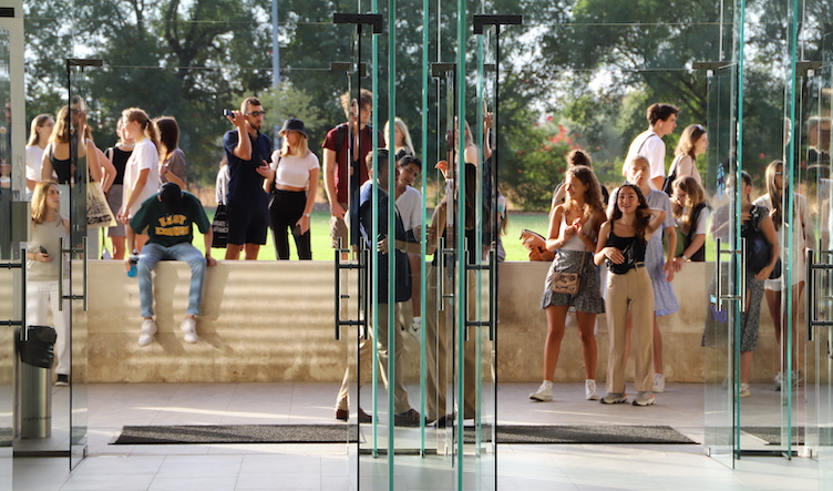 Loyola, la universidad más internacional y con mejor rendimiento académico de Andalucía