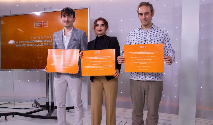 Fátima Reyes, alumni de Loyola, galardonada con el Premio Impulsa Visión RTVE por su investigación pionera en narrativas colaborativas