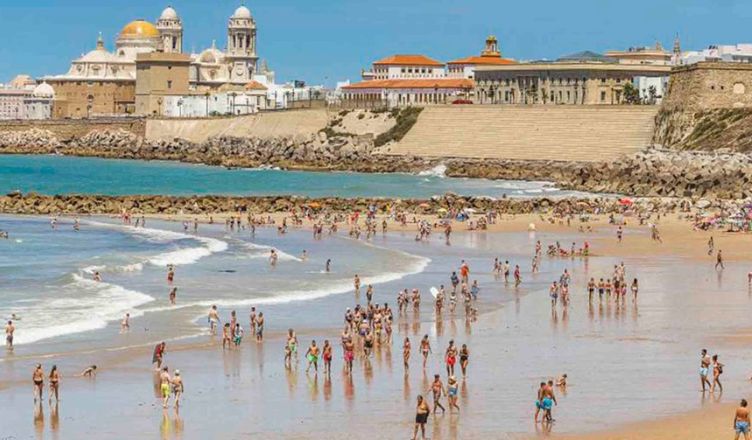 Expertos en Economía de la Universidad Loyola presentan el II Barómetro Económico de Cádiz