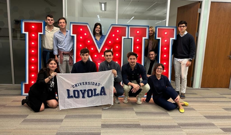 Diez estudiantes de Loyola participan en un pionero programa internacional sobre emprendimiento en Los Ángeles