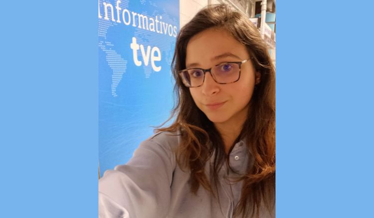 Lucia Montilla Alumni del Grado en Comunicacion Redactora en RTVE Noticias DatosRTVE 4