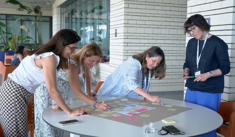 Colaborar para innovar en UNIJES: Aprendizaje Servicio y formación docente 