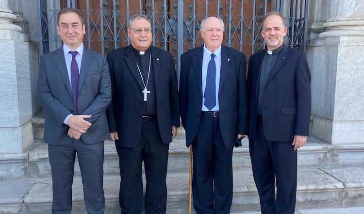 La Universidad Loyola inaugura el curso de su Facultad de Teología en Granada con un crecimiento del número de estudiantes