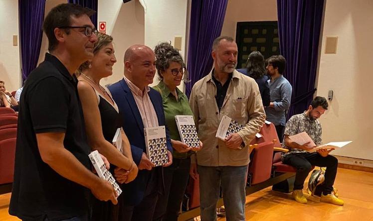 La Fundación Botí presenta el catálogo y documental de la exposición 'Todas las Ítacas' comisariada por Paco Pérez Valencia 