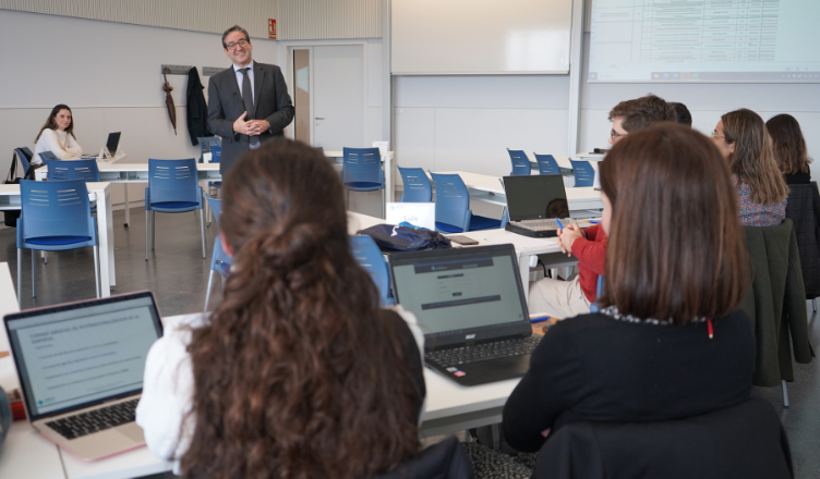 El Diploma de Especialización en Derecho de los Negocios Internacionales se consolida con la inauguración de su II edición 