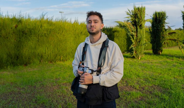 Guillermo Morales, alumni Loyola y fotoperiodista en activo, vuelve al campus para hablar de la realidad del sector