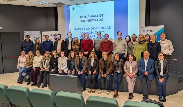 La Facultad de Ciencias Económicas y Empresariales celebra su IV Jornada del Profesorado en el campus de Córdoba