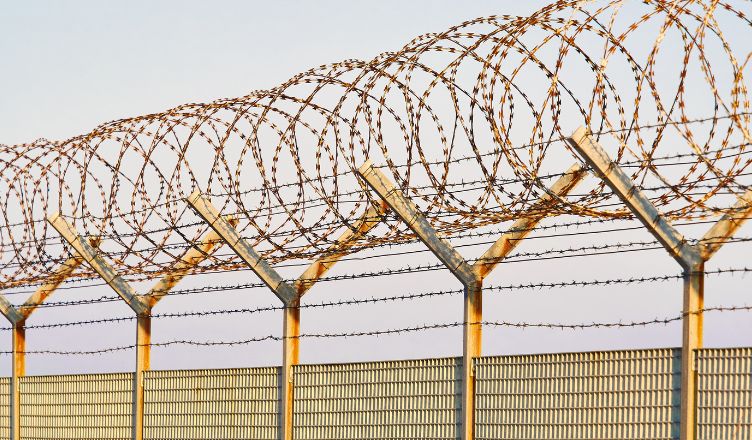 ¿Cómo podría deshacerse el nudo que se ha creado en Ceuta? Seis expertos responden