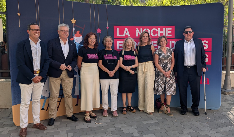 La ciencia de la Universidad Loyola atrae a centenares de personas en la Noche Europea de los Investigadores