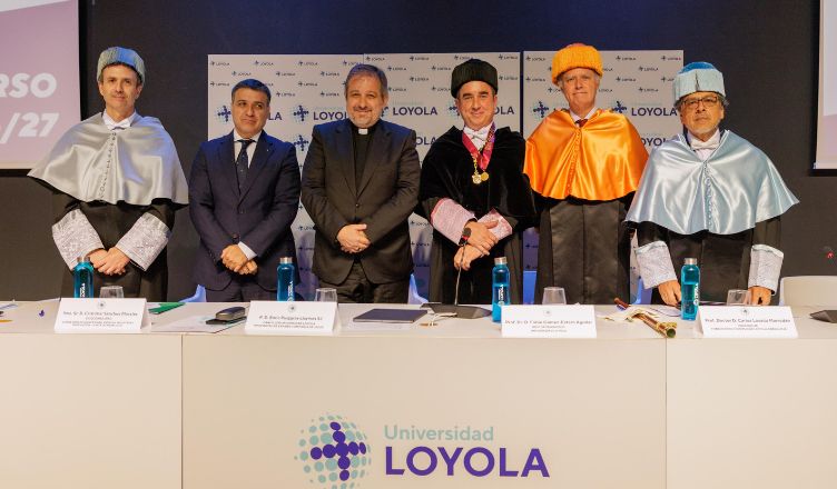 mesa presidencial acto apertura curso 2627