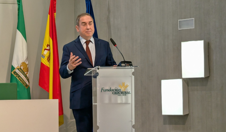 Fabio Gómez-Estern, rector de la Universidad Loyola