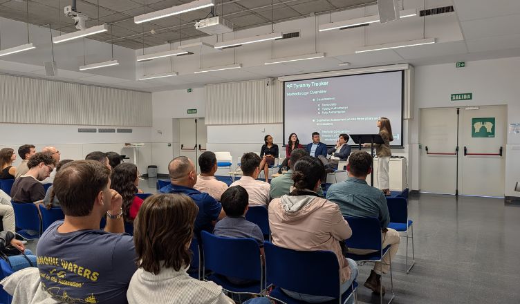 La Universidad Loyola analiza los desafíos del autoritarismo en Iberoamérica con la presentación del Tyranny Tracker tirania1