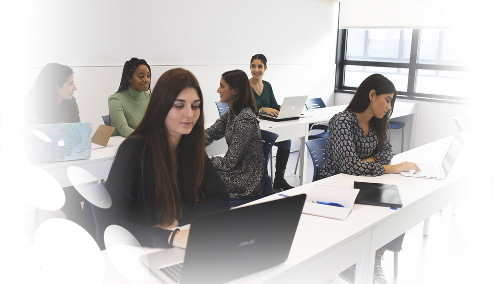 Estudiar un grado en Relaciones Internacionales y Comunicación