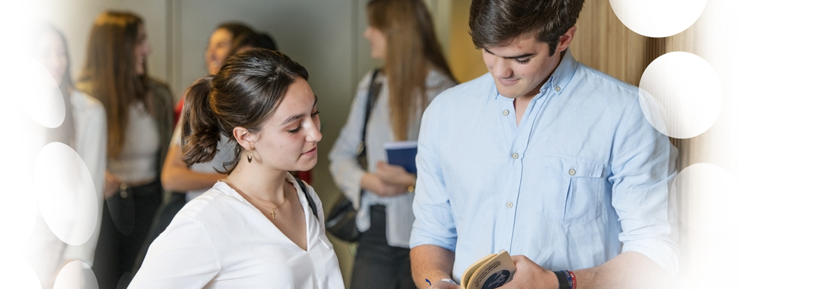 Estudiar un grado en Economía y Relaciones Internacionales