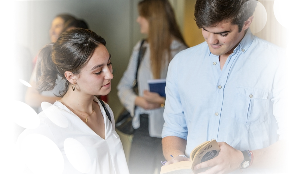 Estudiar un grado en Economía y Relaciones Internacionales